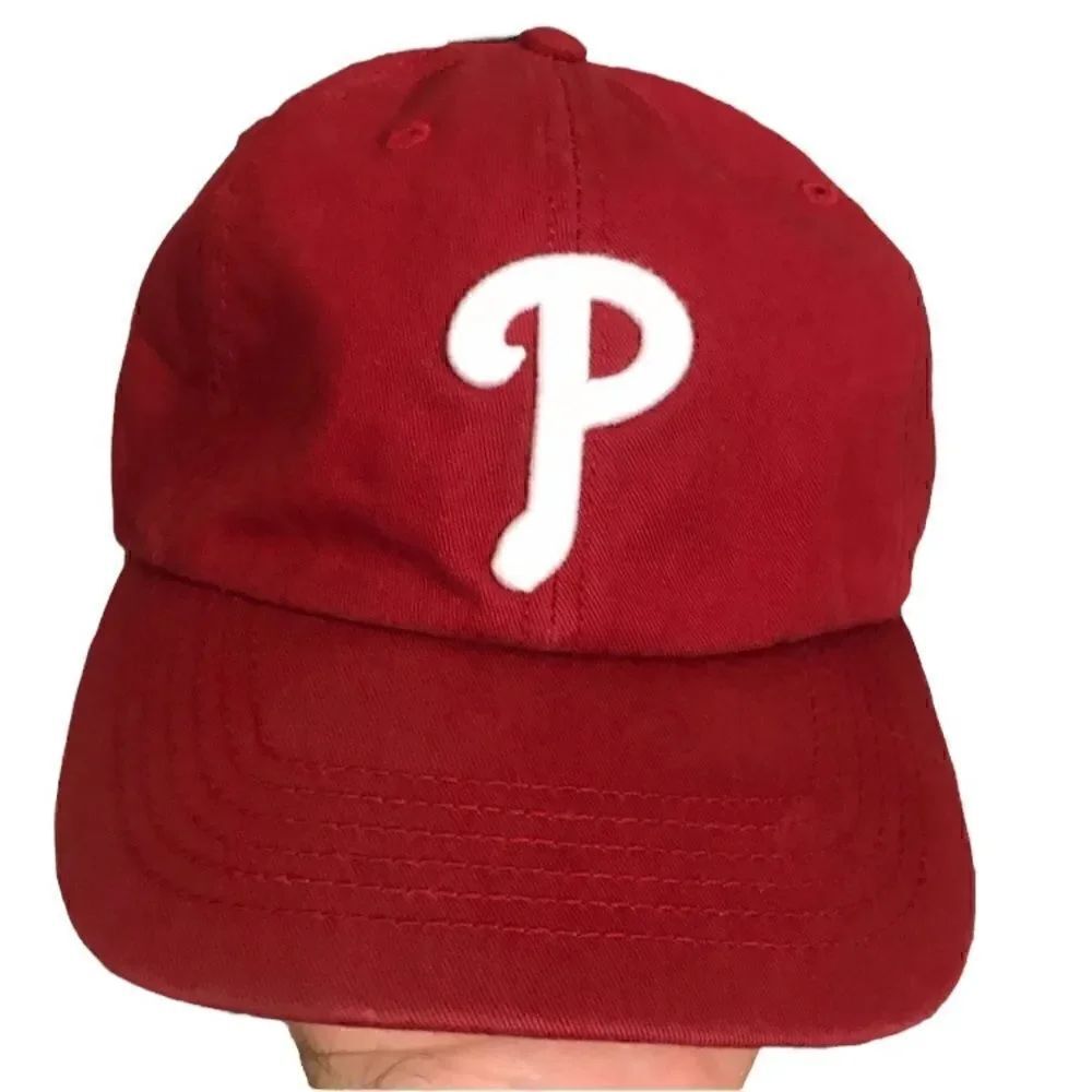 Phillies hat   - Picture 1 of 7